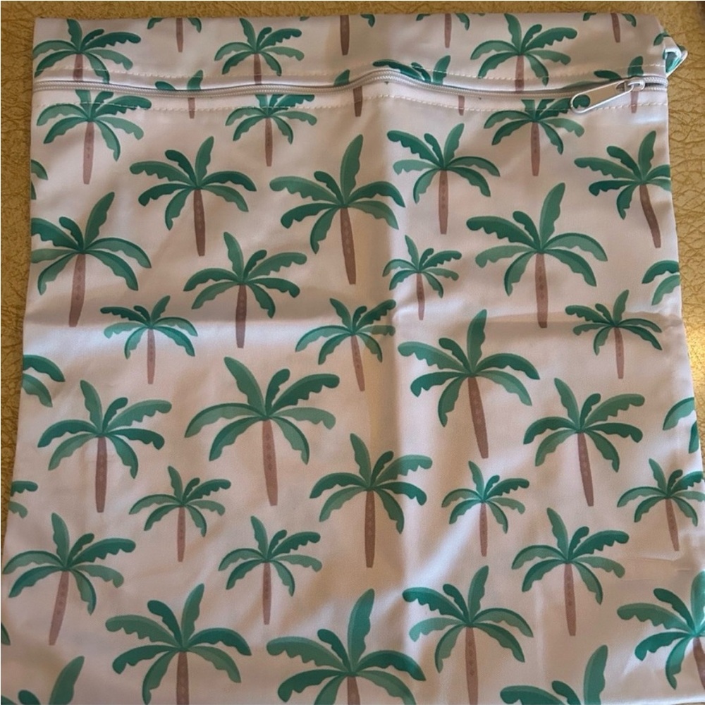 Palm Tree Print Wet Bag - Green & Tan